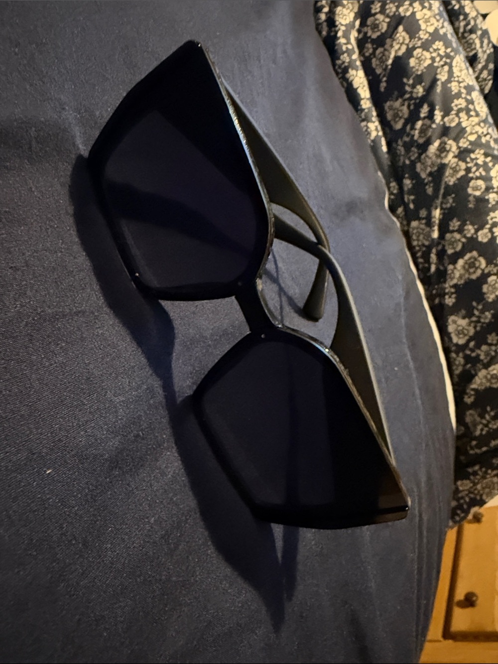 CHANEL Black Quilted Sunglasses with Gold CC Accents - Picture 7 of 9